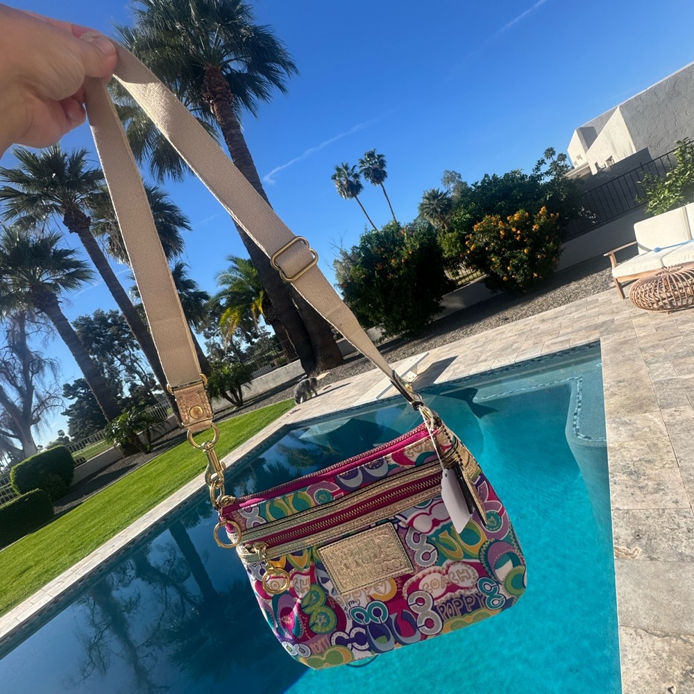 Coach Poppy Pop C Crossbody Bag